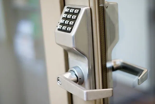 Astoria Star Locksmith Astoria, NY 718-971-9696 - business-locksmith
